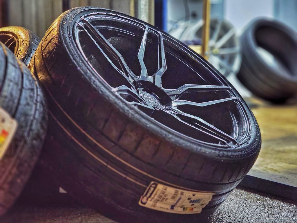 Alu felge i pripadajući dijelovi