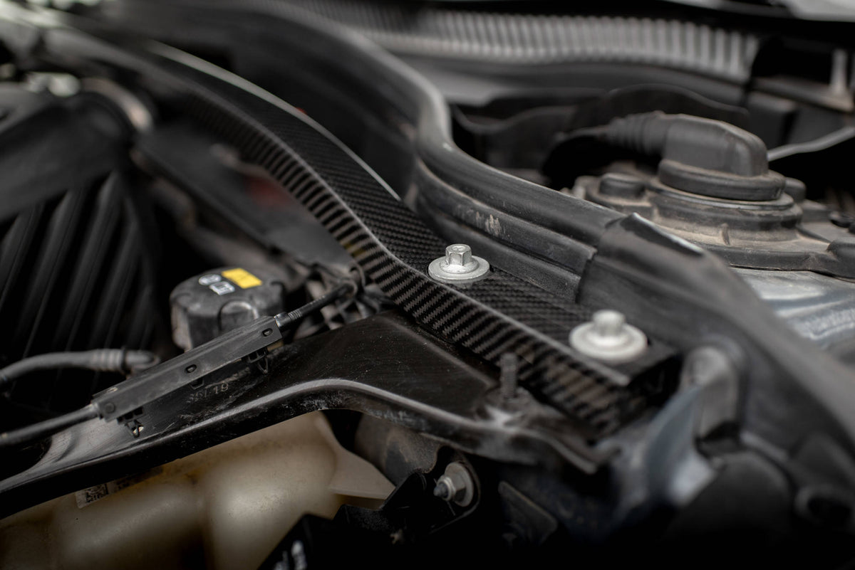 Carbon Fiber Strut Bar Cover suitable for BMW M135i F40 / F70