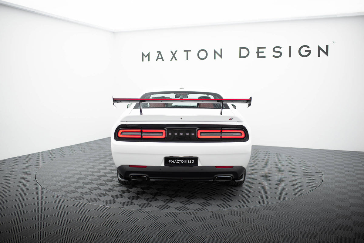 Carbon Spoiler + LED suitable for Dodge Challenger Mk3