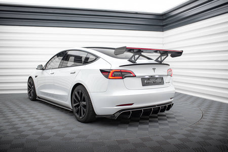 Carbon Spoiler + LED suitable for Tesla Model 3