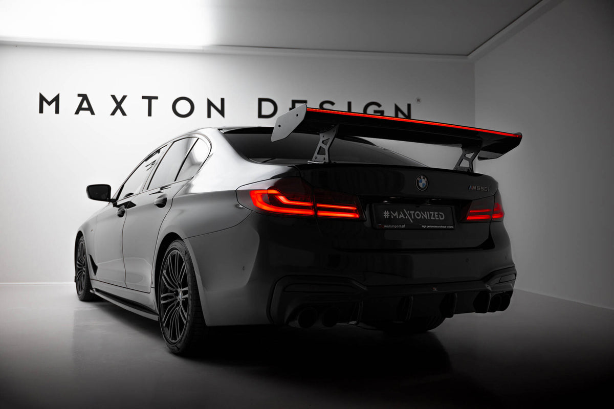 Carbon Spoiler With Internal Brackets Uprights + LED suitable for BMW 5 / M5 Sedan G30 / F90