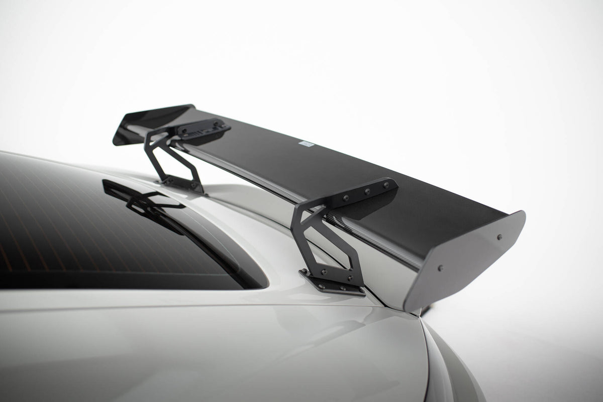 Carbon Spoiler With Upper Swan Mounting V.2 + LED suitable for Porsche 718 Cayman 982c
