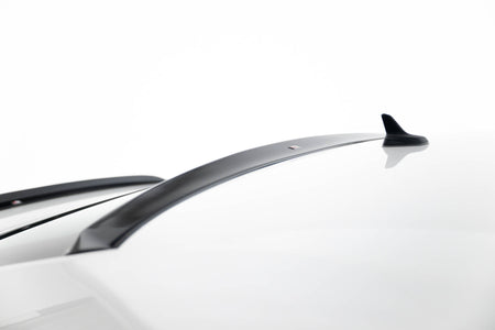 Extension Of The Rear Window suitable for Skoda Superb Liftback Mk3 / Mk3 Facelift