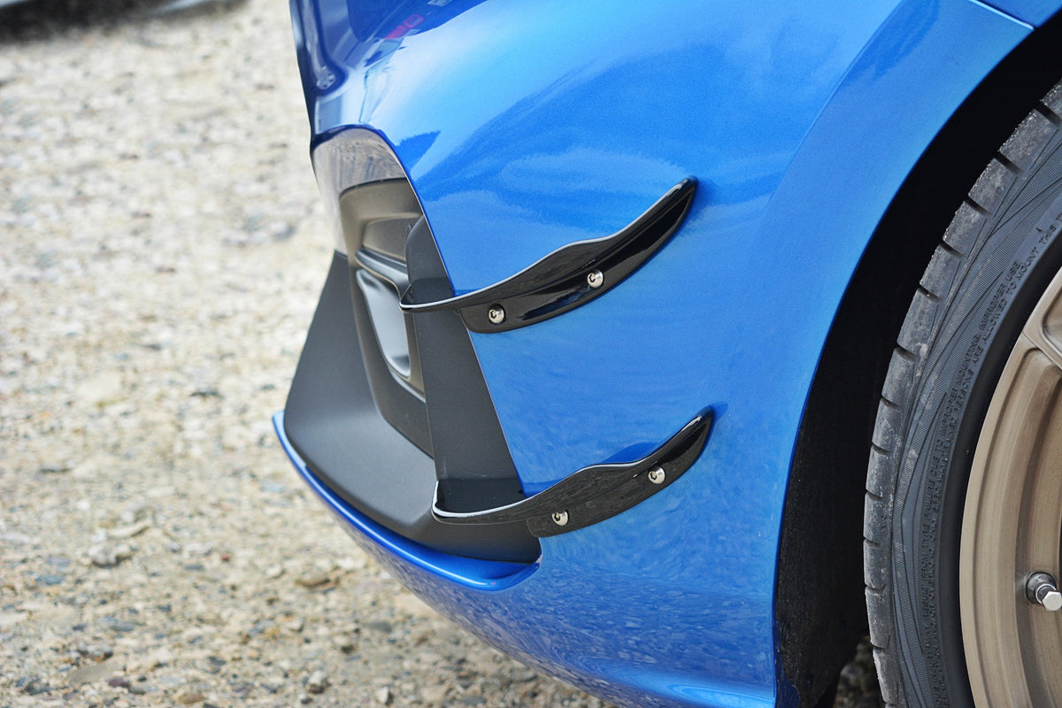 Front Bumper Wings (Canards) suitable for Ford Focus ST / ST-Line Mk4