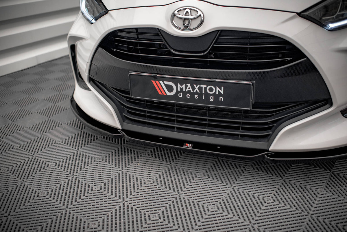 Front Splitter V.1 + Flaps suitable for Toyota Yaris Mk4