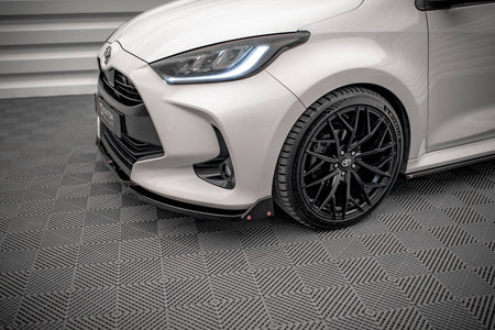 Front Splitter V.1 + Flaps suitable for Toyota Yaris Mk4
