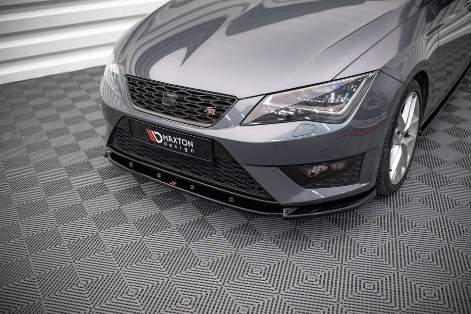 Front Splitter V.1 suitable for Seat Leon FR / Cupra Mk3