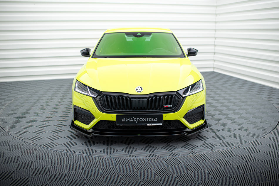 Front Splitter V.2 + Flaps suitable for Skoda Octavia RS Mk4