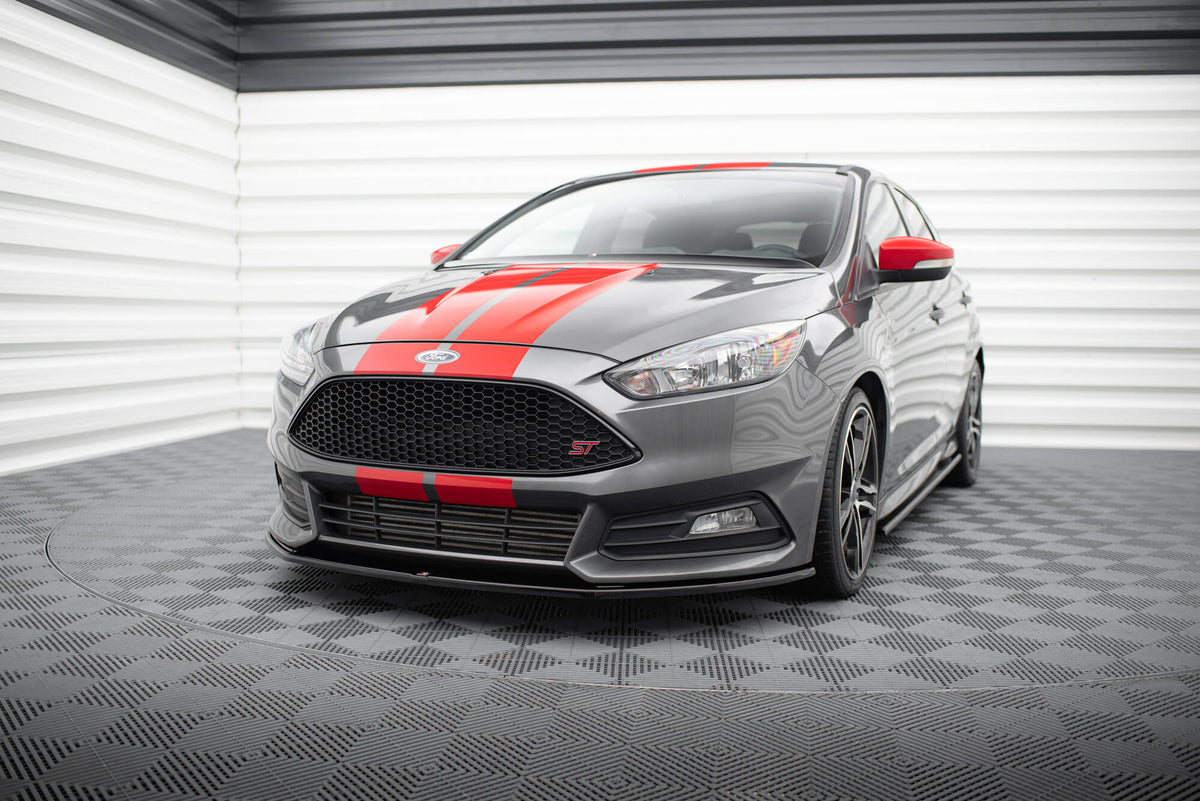 Front Splitter V.2 suitable for Ford Focus ST Mk3 Facelift
