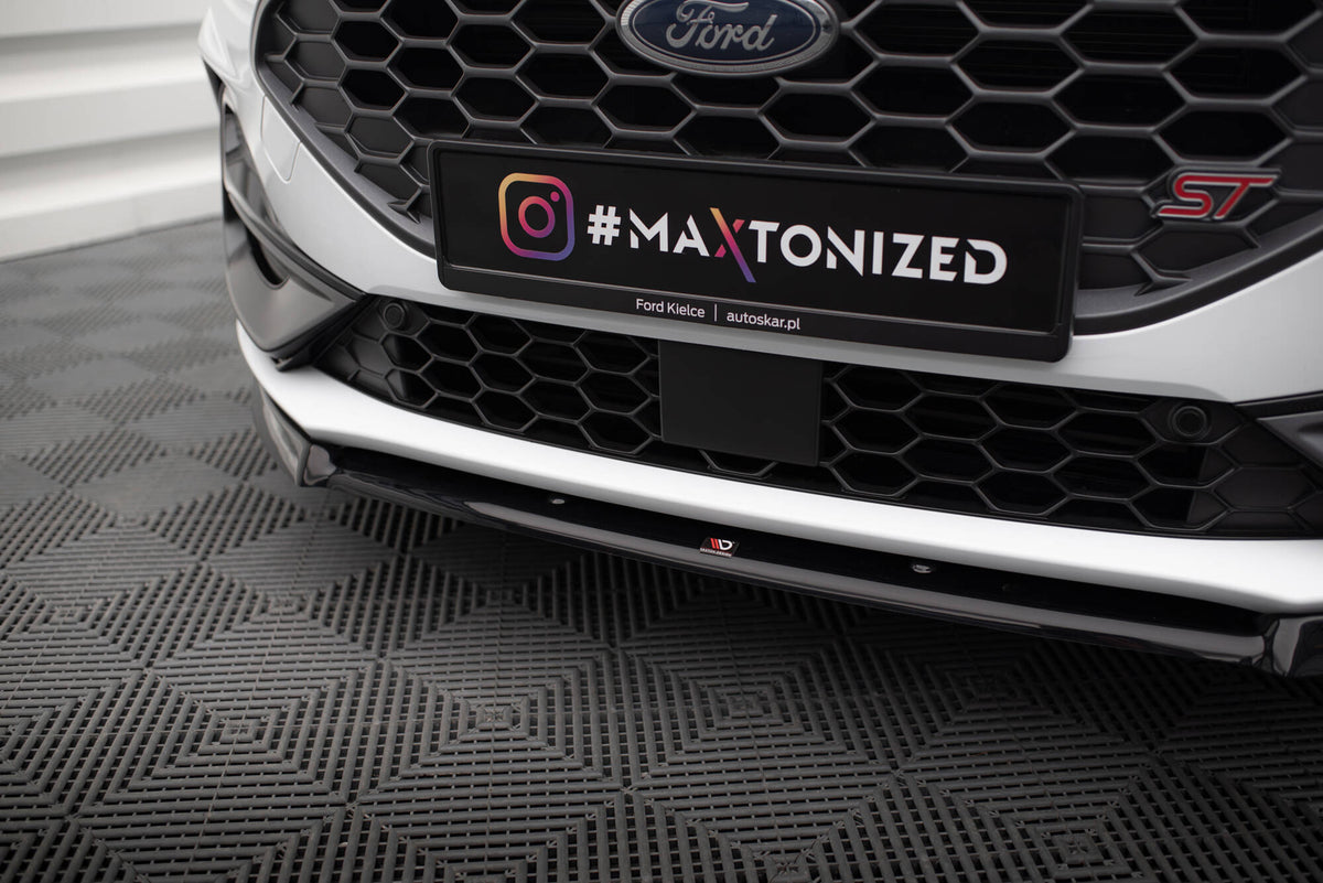 Front Splitter V.2 suitable for Ford Focus ST / ST-Line Mk4 Facelift