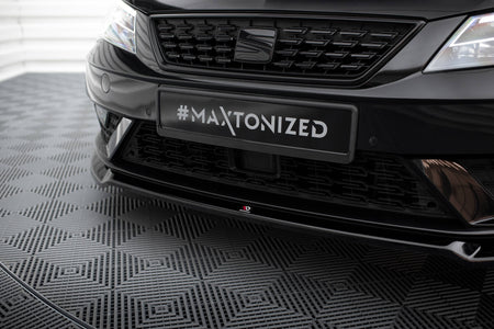 Front Splitter V.2 suitable for Seat Leon Mk3 Facelift