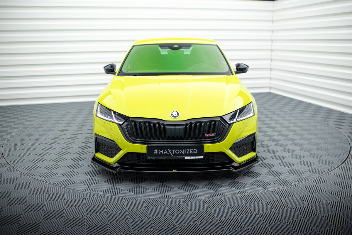 Front Splitter V.2 suitable for Skoda Octavia RS Mk4