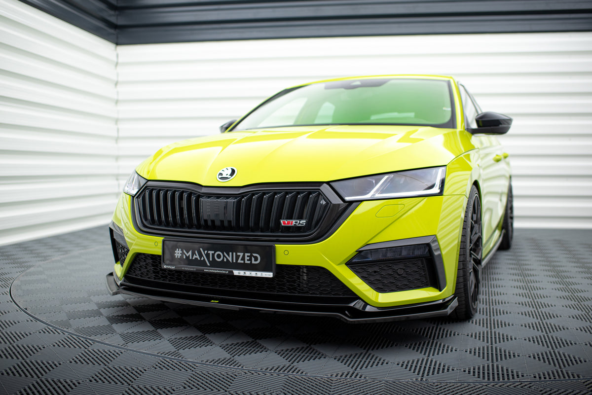 Front Splitter V.2 suitable for Skoda Octavia RS Mk4