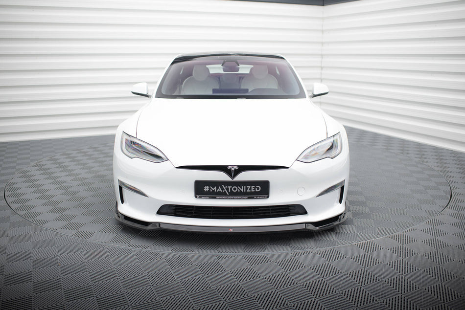 Front Splitter V.2 suitable for Tesla Model S Plaid Mk1 Facelift