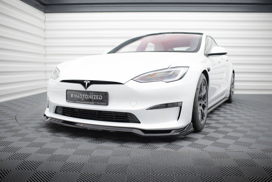 Front Splitter V.2 suitable for Tesla Model S Plaid Mk1 Facelift