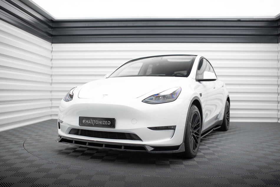 Front Splitter V.2 suitable for Tesla Model Y