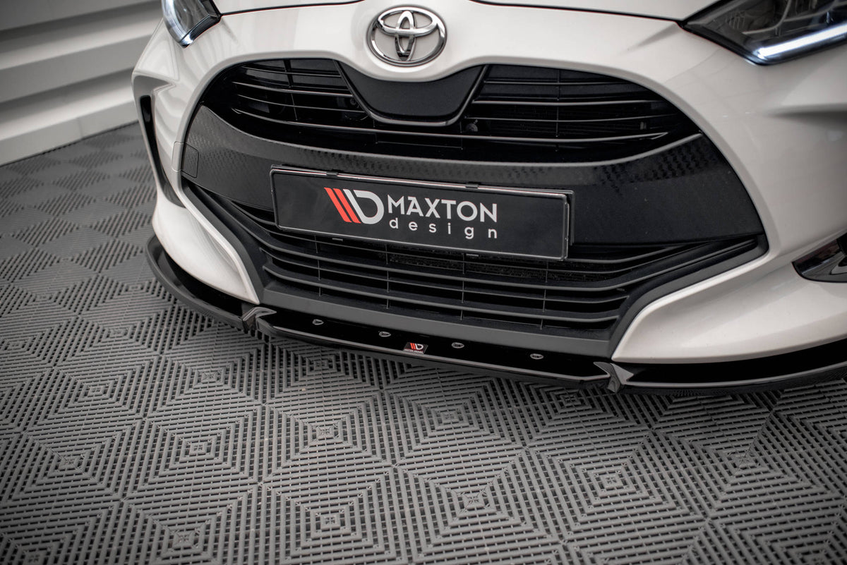 Front Splitter V.2 suitable for Toyota Yaris Mk4