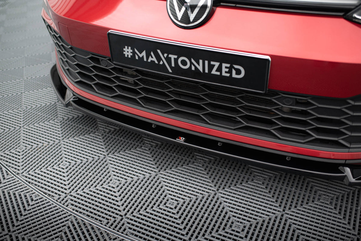 Front Splitter V.3 + Flaps suitable for Volkswagen Golf GTI / GTE / GTD / R-Line Mk8