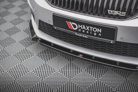 Front Splitter V.3 suitable for Skoda Octavia RS Mk3