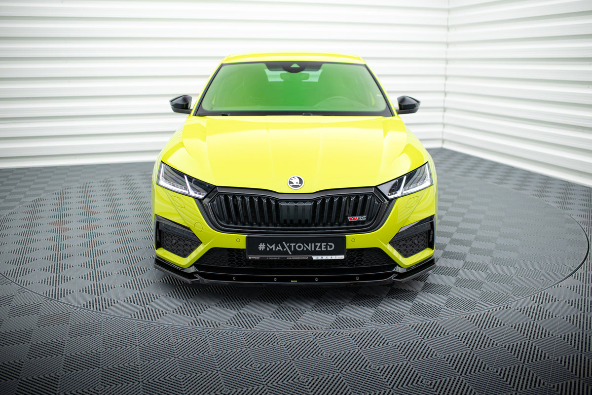 Front Splitter V.3 suitable for Skoda Octavia RS Mk4