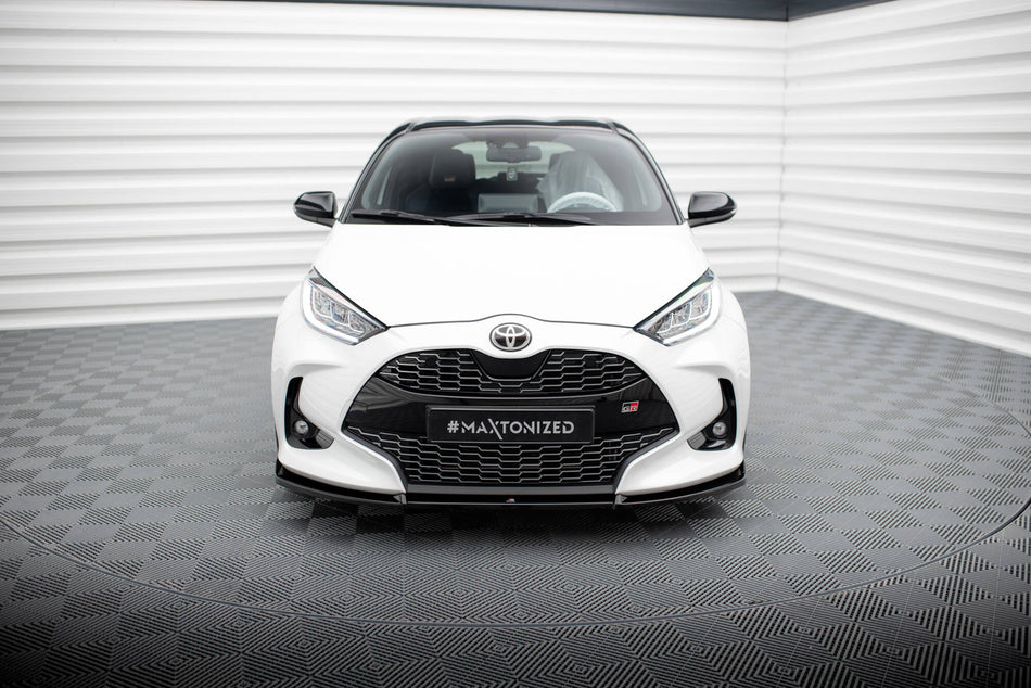 Front Splitter V.3 suitable for Toyota Yaris Mk4