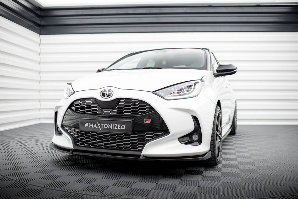 Front Splitter V.3 suitable for Toyota Yaris Mk4