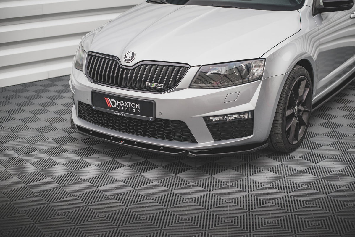 Front Splitter V.4 suitable for Skoda Octavia RS Mk3