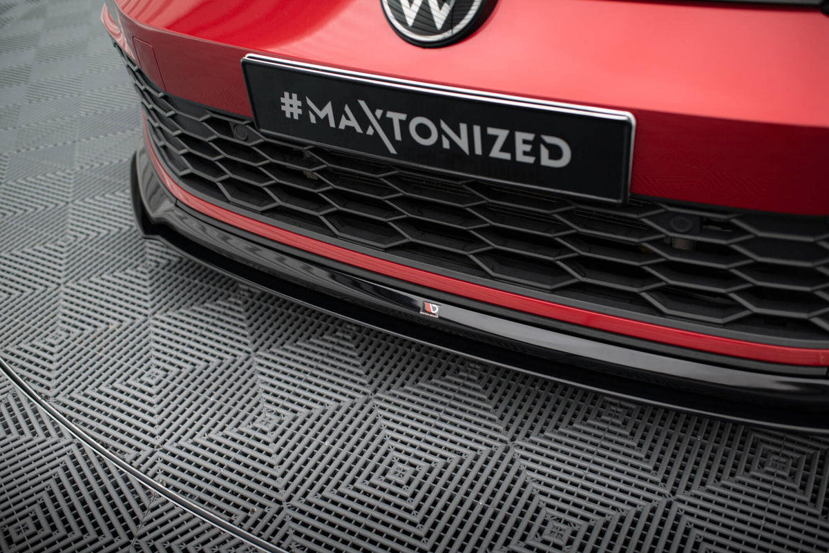 Front Splitter V.6 suitable for Volkswagen Golf GTI / GTE / GTD / R-Line Mk8