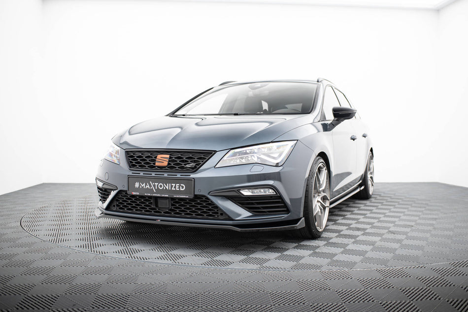 Front Splitter V.7 suitable for Seat Leon Cupra / FR Mk3 FL