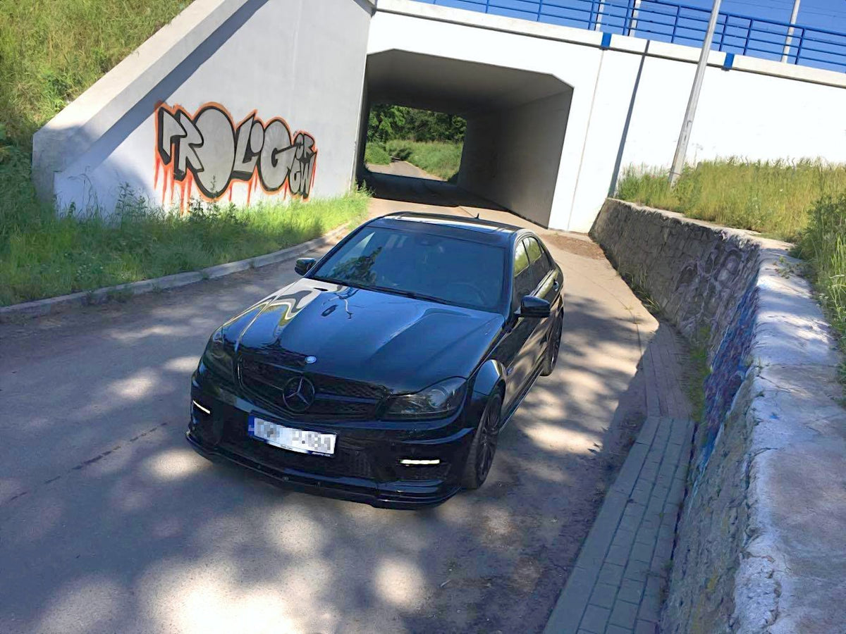 Front Splitter suitable for Mercedes-Benz C63 AMG Sedan / Estate W204 Facelift / S204 Facelift