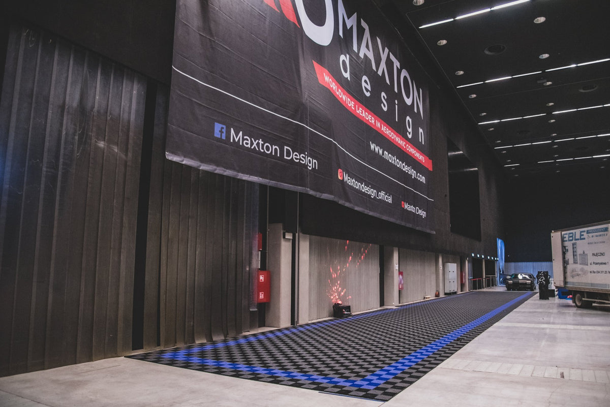 Modular "Maxton Floor"- Edge Tile (Female Loops)