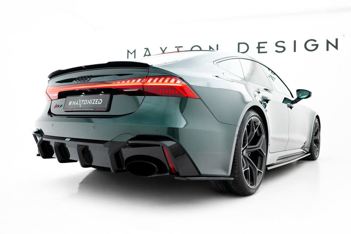 Prepreg Carbon Fiber Rear Diffuser suitable for Audi RS7 C8   (version with towbar)