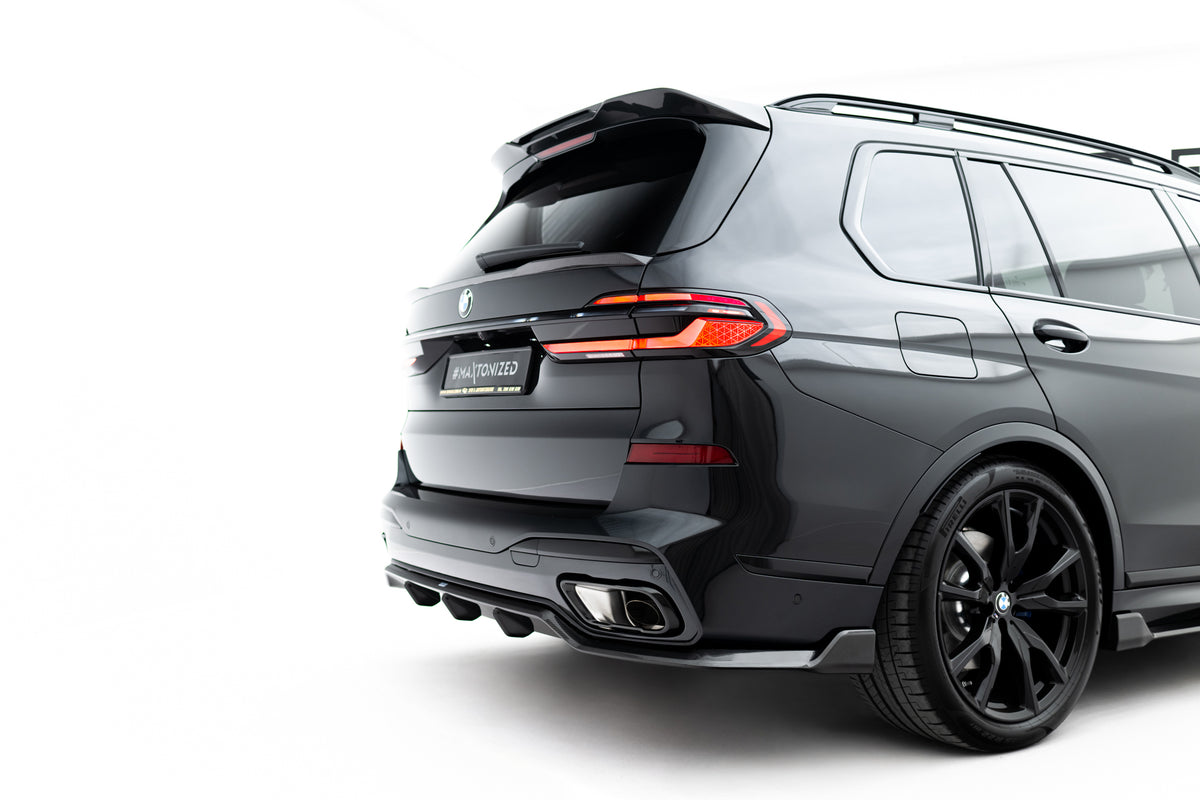 Prepreg Carbon Fiber Rear Diffuser suitable for BMW X7 M-Pack G07 Facelift (version without towbar)