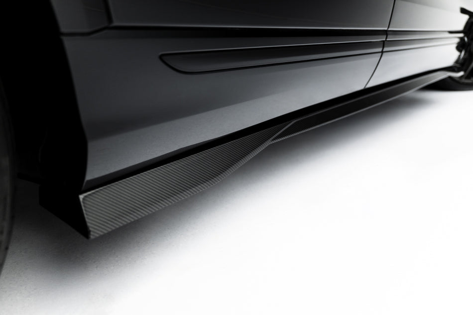 Prepreg Carbon Fiber Side Skirts suitable for Audi SQ8 / Q8 S-Line Mk1 Facelift