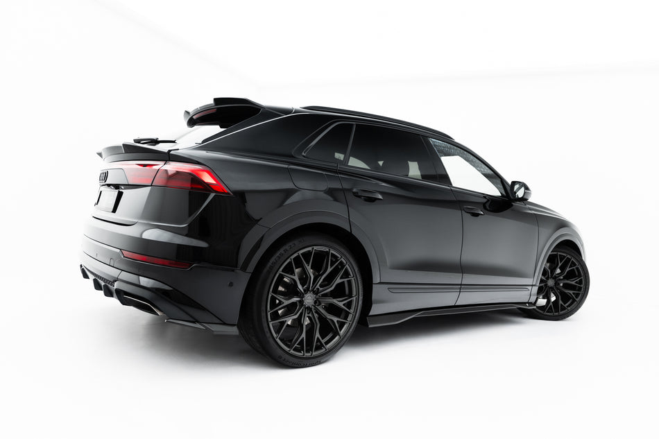 Prepreg Carbon Fiber Side Skirts suitable for Audi SQ8 / Q8 S-Line Mk1 Facelift