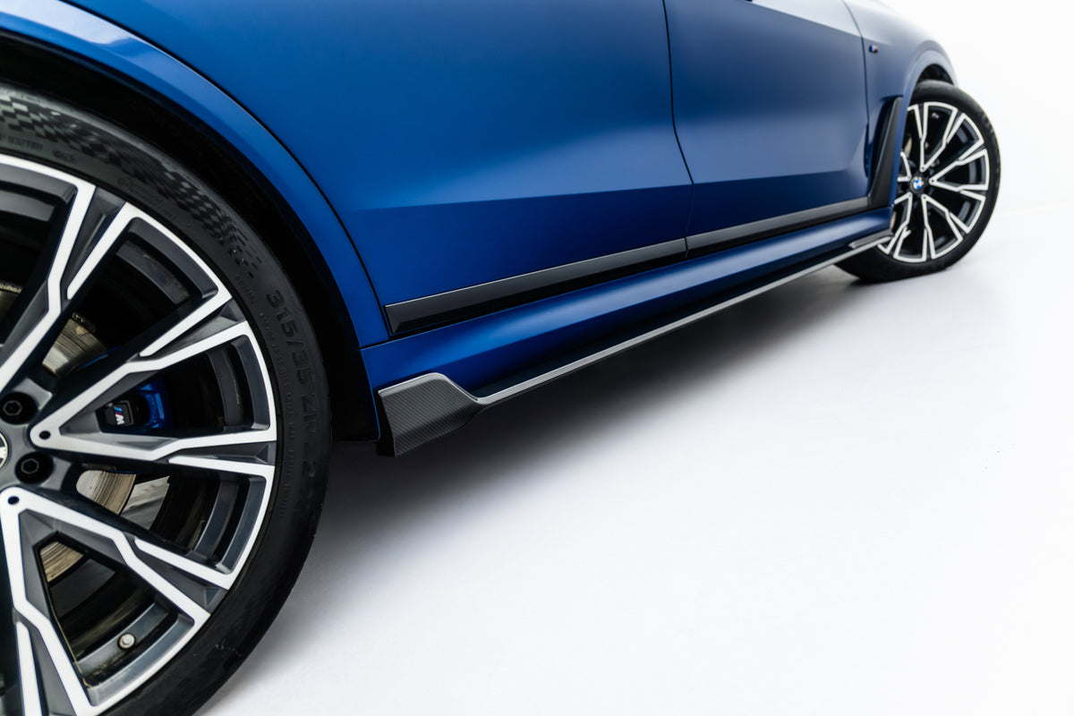 Prepreg Carbon Fiber Side Skirts suitable for BMW X7 M-Pack G07