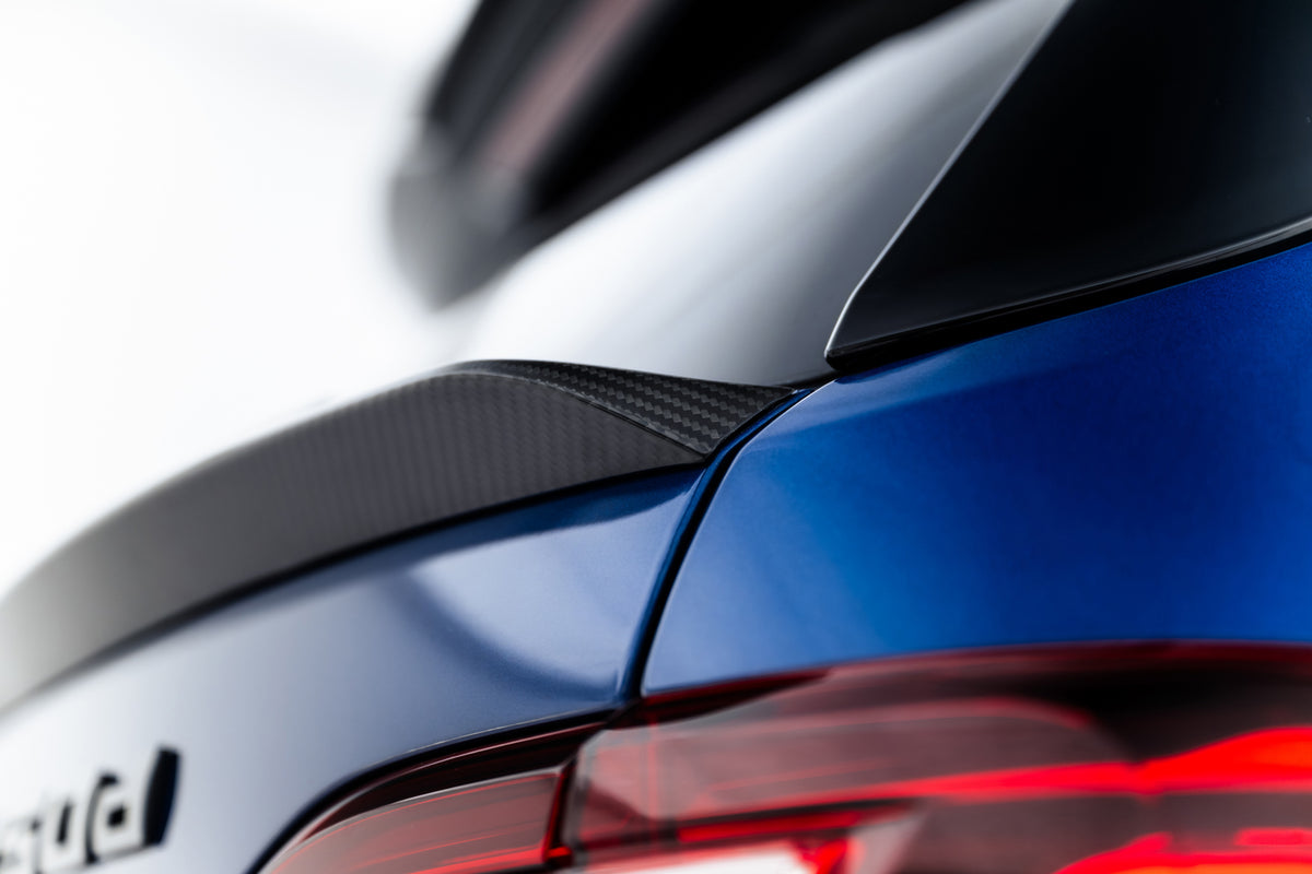 Prepreg Carbon Fiber Tailgate Spoiler (Lower) suitable for BMW X7 M-Pack G07