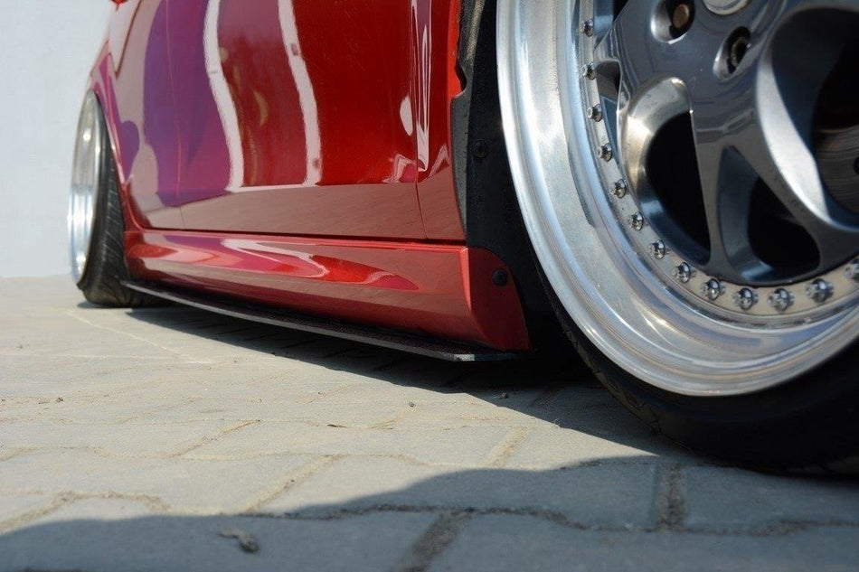 RACING SIDE SKIRTS DIFFUSERS suitable for Volkswagen Golf GTI 35th / R20 Mk6
