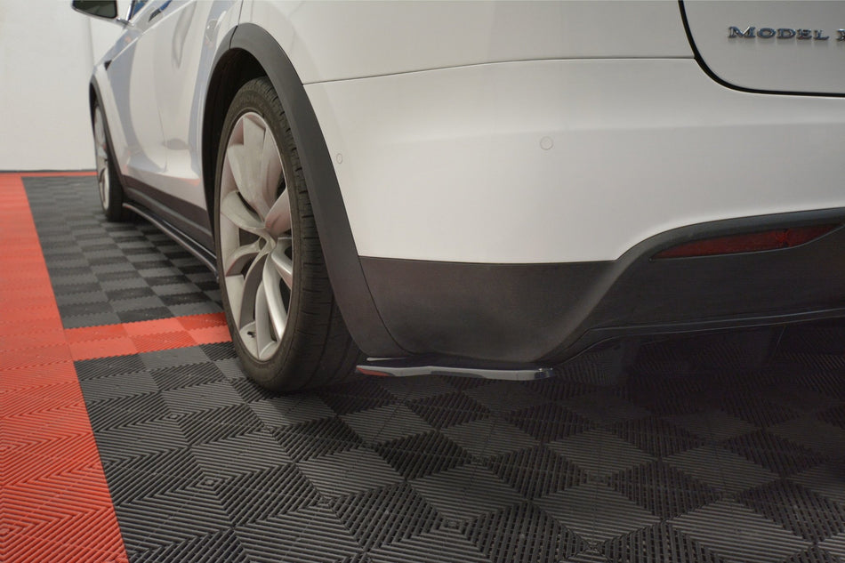 REAR SIDE SPLITTERS V.2 suitable for Tesla MODEL X