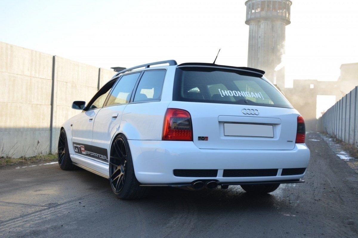 REAR SPLITTER suitable for Audi RS4 B5 (with a vertical bar)