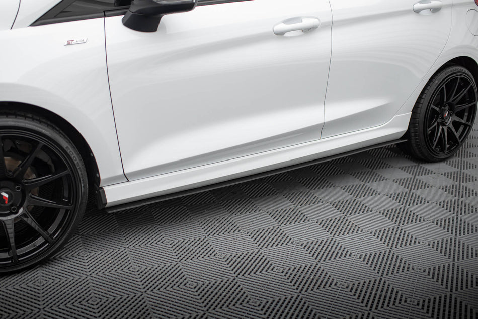Racing Side Skirts Diffusers V.2 suitable for Ford Fiesta Mk8 ST / ST-Line