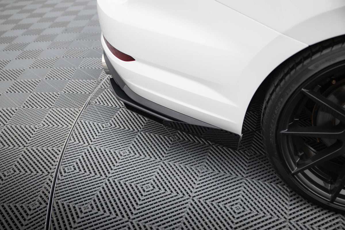 Rear Side Flaps suitable for Volkswagen Jetta GLI Mk7