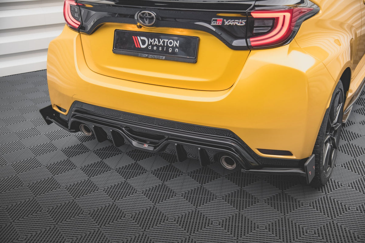 Rear Side Splitters + Flaps V.4 suitable for Toyota GR Yaris Mk4