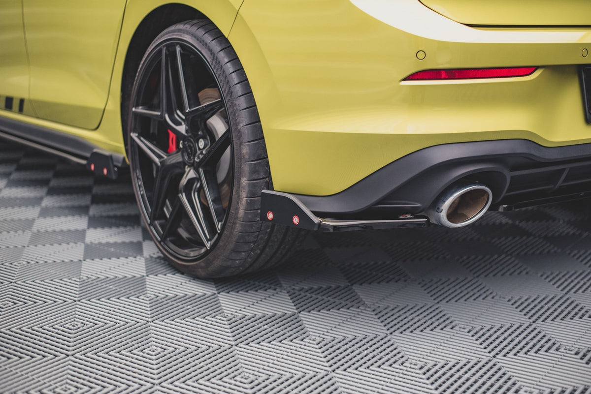 Rear Side Splitters V.1 + Flaps suitable for Volkswagen Golf GTI Clubsport Mk8