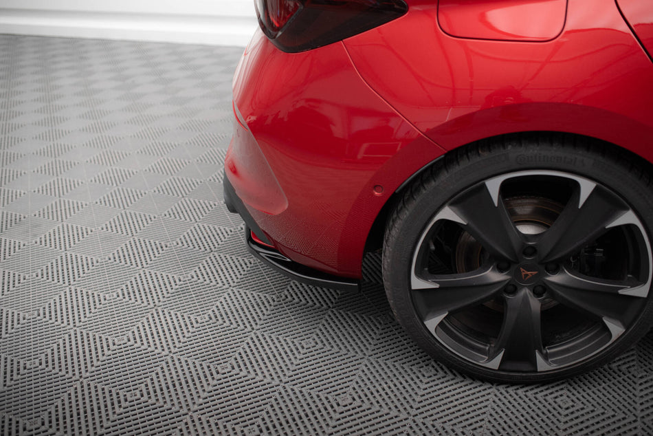 Rear Side Splitters V.1 suitable for Cupra Leon Hatchback Mk1