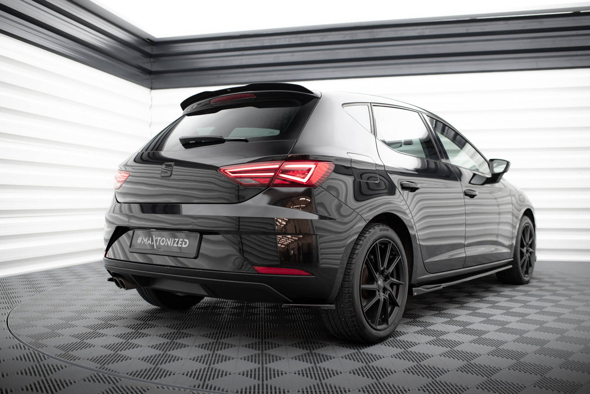 Rear Side Splitters V.1 suitable for Seat Leon Hatchback Mk3 Facelift