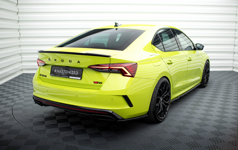 Rear Side Splitters V.1 suitable for Skoda Octavia RS Mk4
