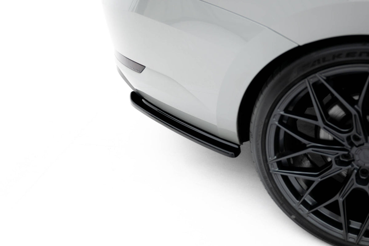 Rear Side Splitters V.1 suitable for Skoda Superb Liftback / Combi Mk3