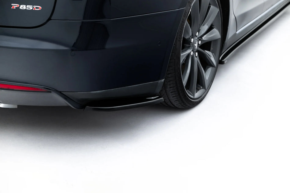 Rear Side Splitters V.1 suitable for Tesla Model S Mk1
