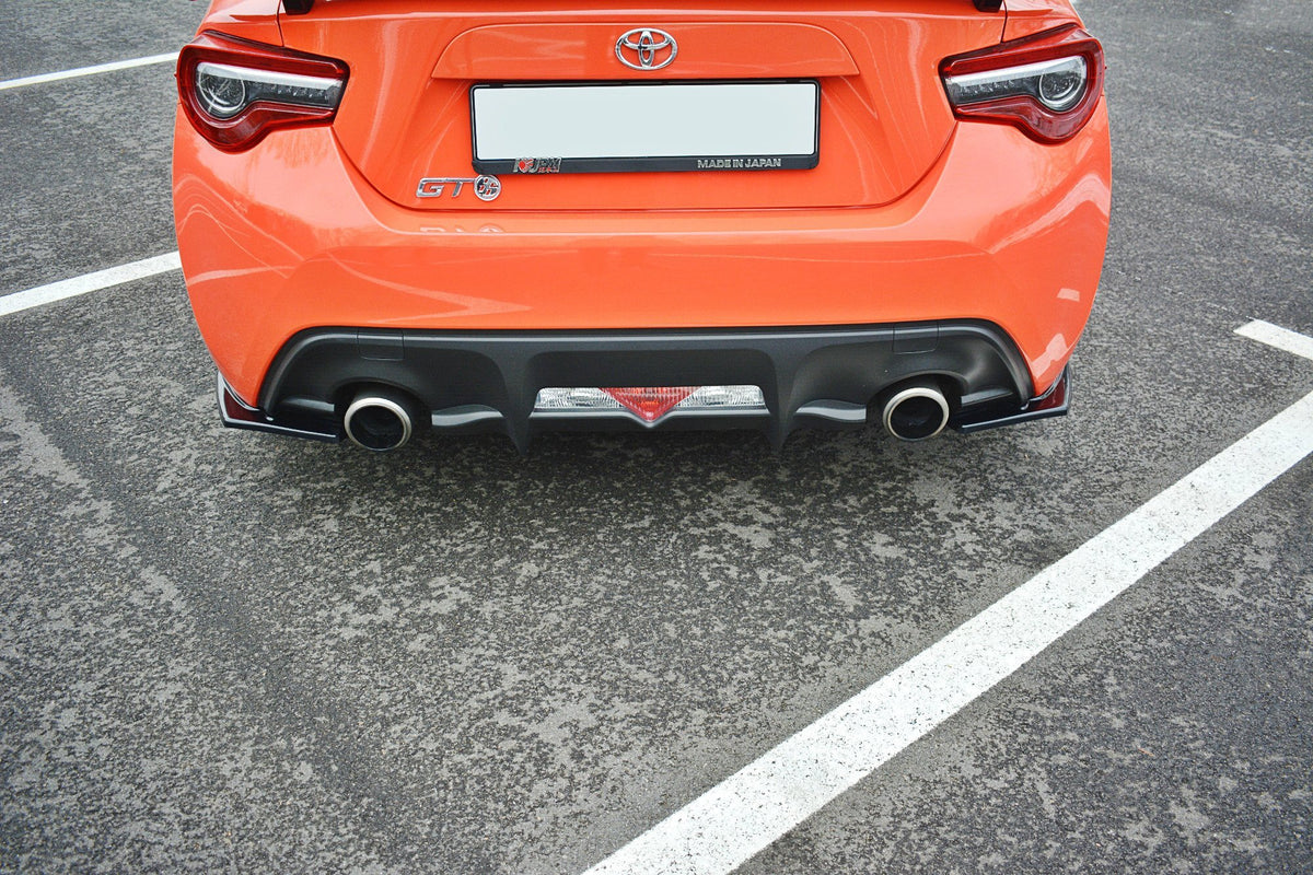 Rear Side Splitters V.1 suitable for Toyota GT86 Facelift